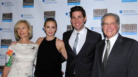 John Krasinski Parents: Meet Ronald Krasinski and。